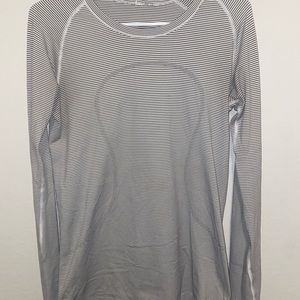 Lululemon swiftly tech long sleeve